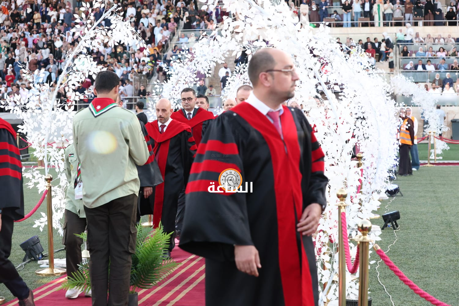 Madar Al-Saa Images 0.6053209054817008