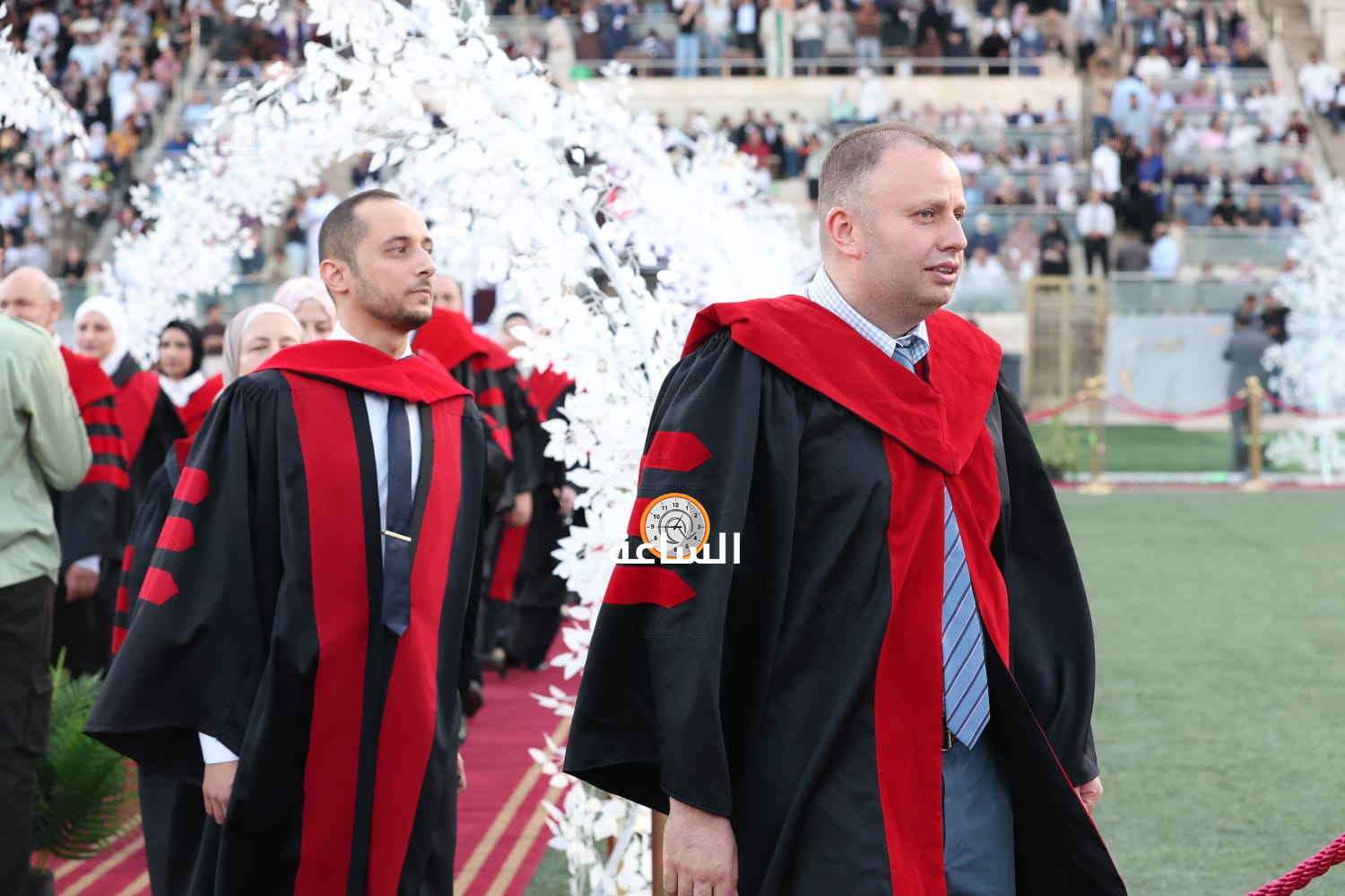 Madar Al-Saa Images 0.9429817135904629