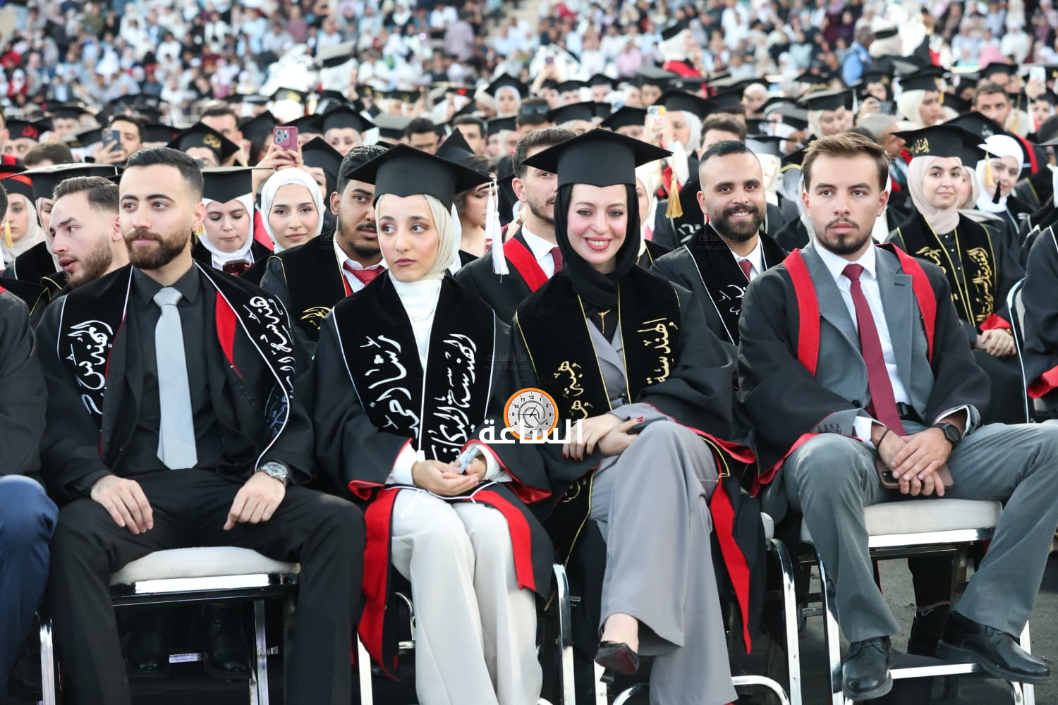 Madar Al-Saa Images 0.11589870125482271