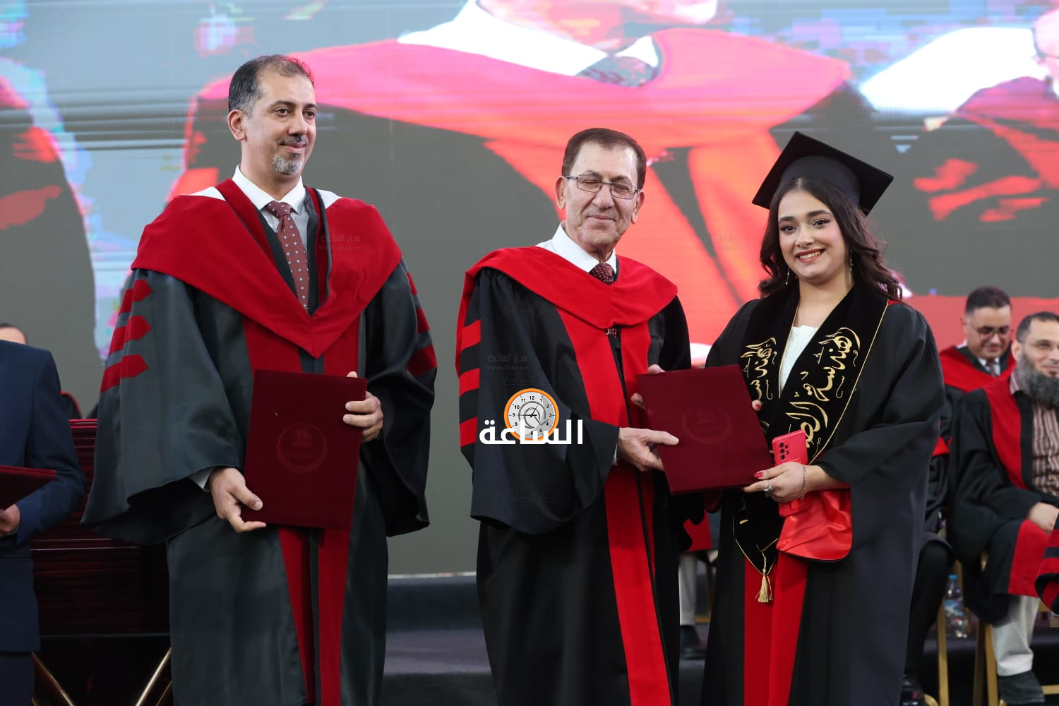 Madar Al-Saa Images 0.9711193378389499