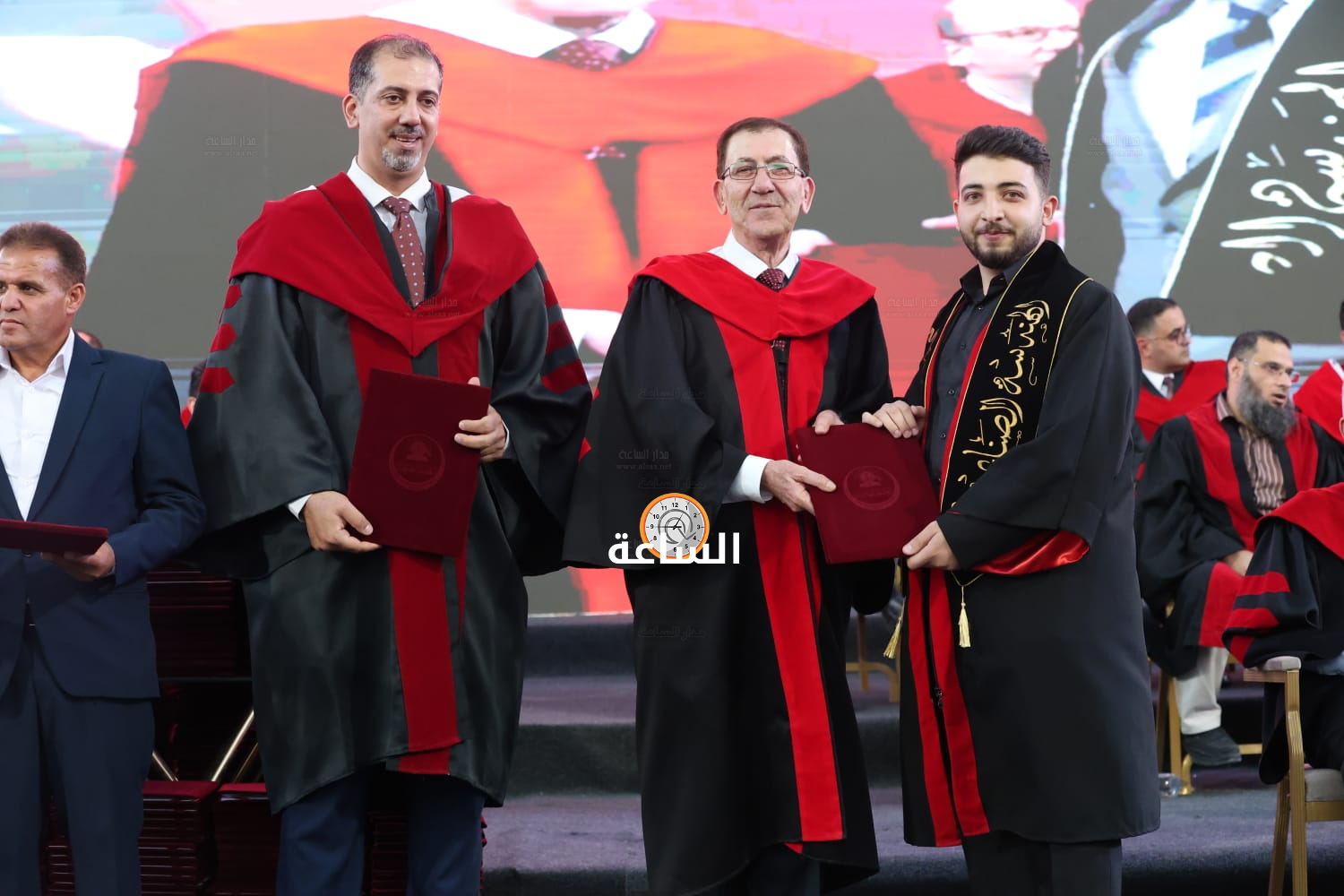 Madar Al-Saa Images 0.06749851159200149