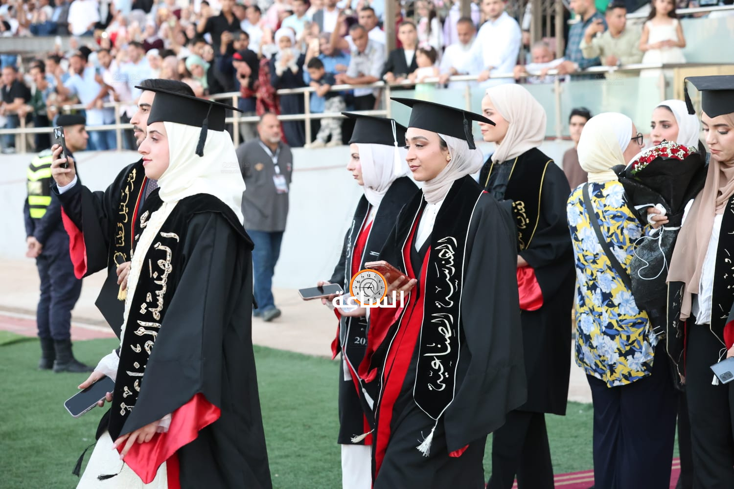 Madar Al-Saa Images 0.7561219087730912
