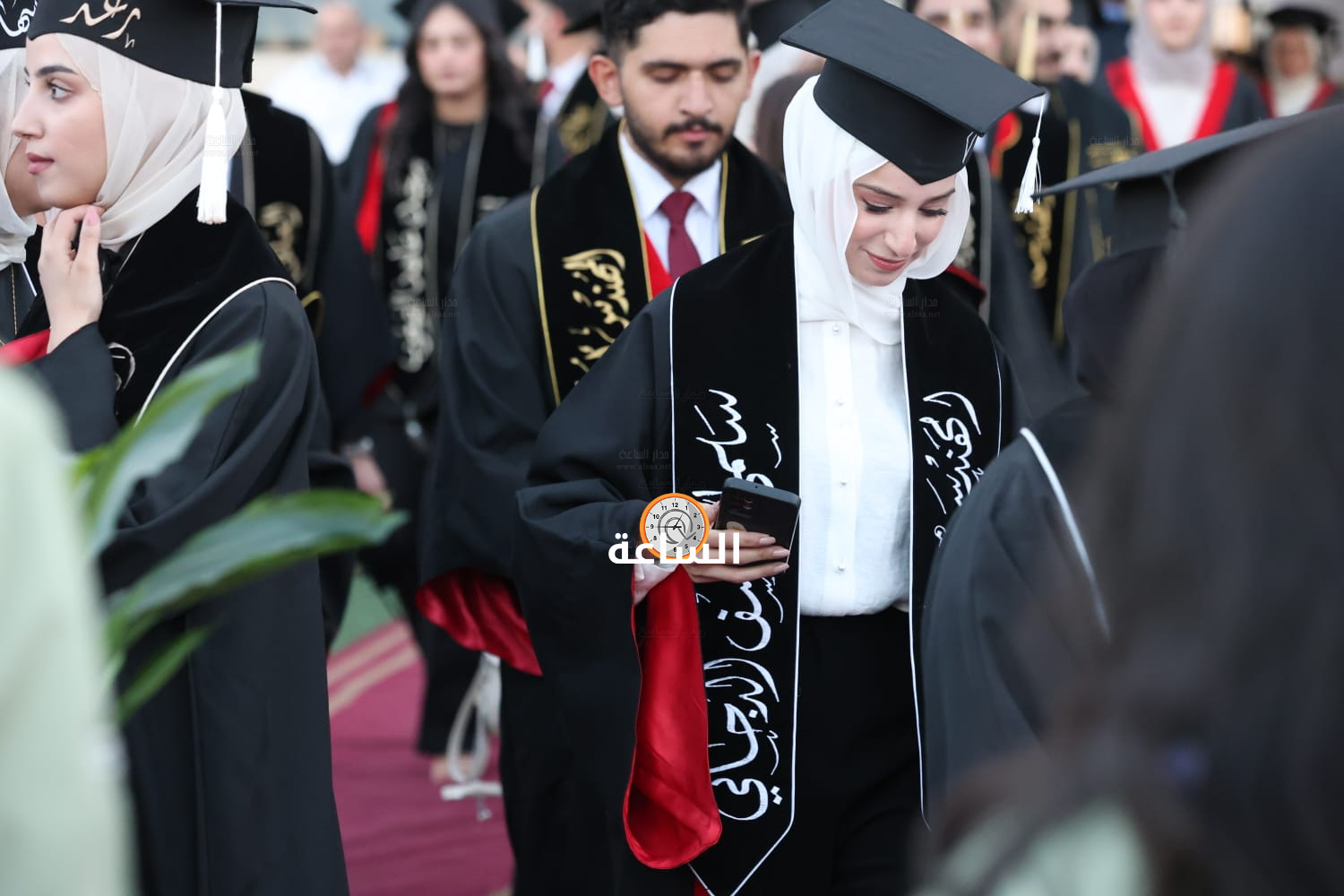 Madar Al-Saa Images 0.9620626610902063