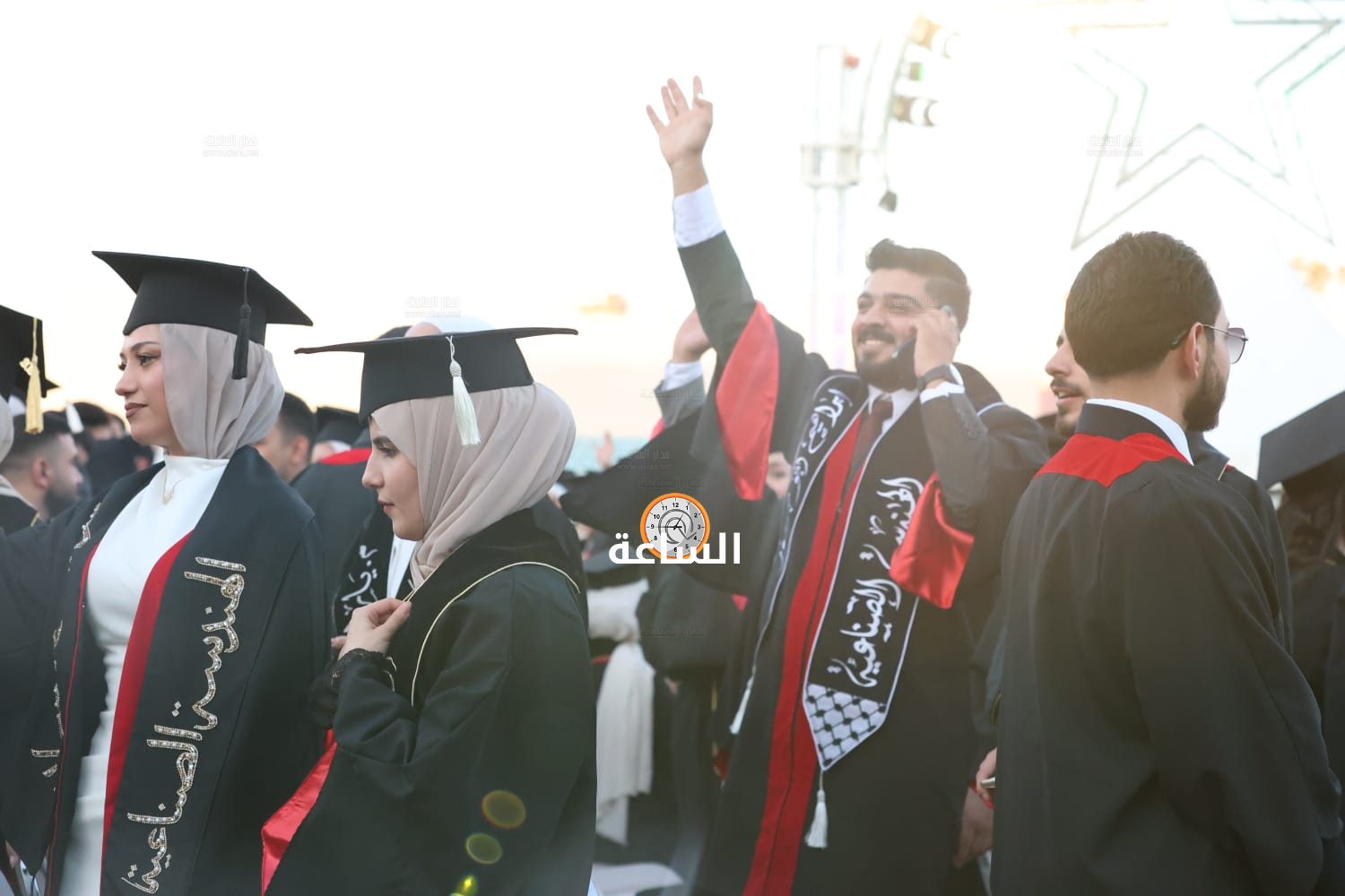 Madar Al-Saa Images 0.9815990811063641