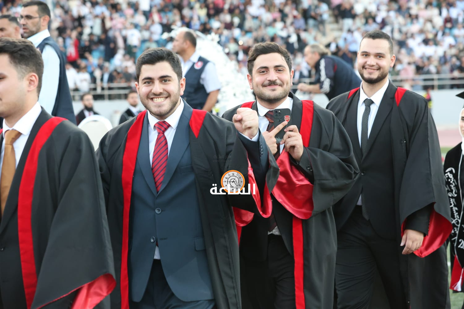 Madar Al-Saa Images 0.9951147544273203