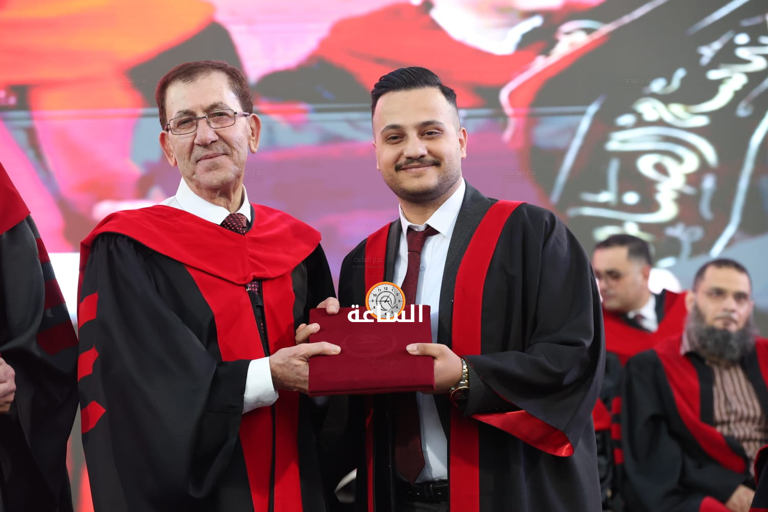Madar Al-Saa Images 0.13628000653385008