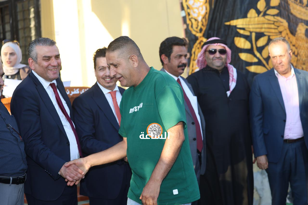 Madar Al-Saa Images 0.6973132265644575