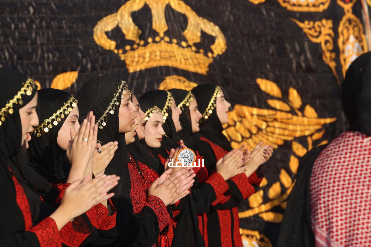 Madar Al-Saa Images 0.3326522709592574
