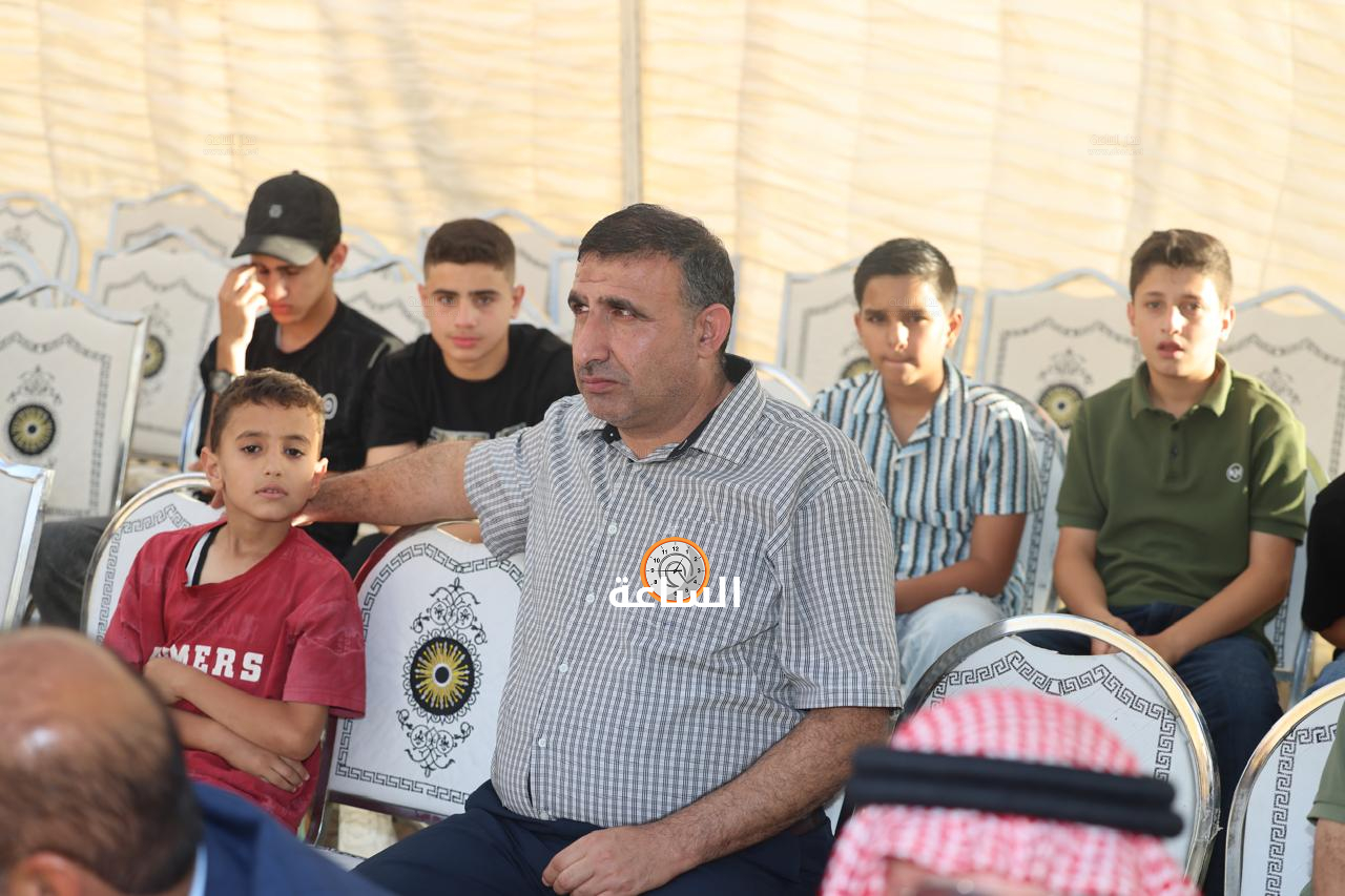 Madar Al-Saa Images 0.10462461230197728