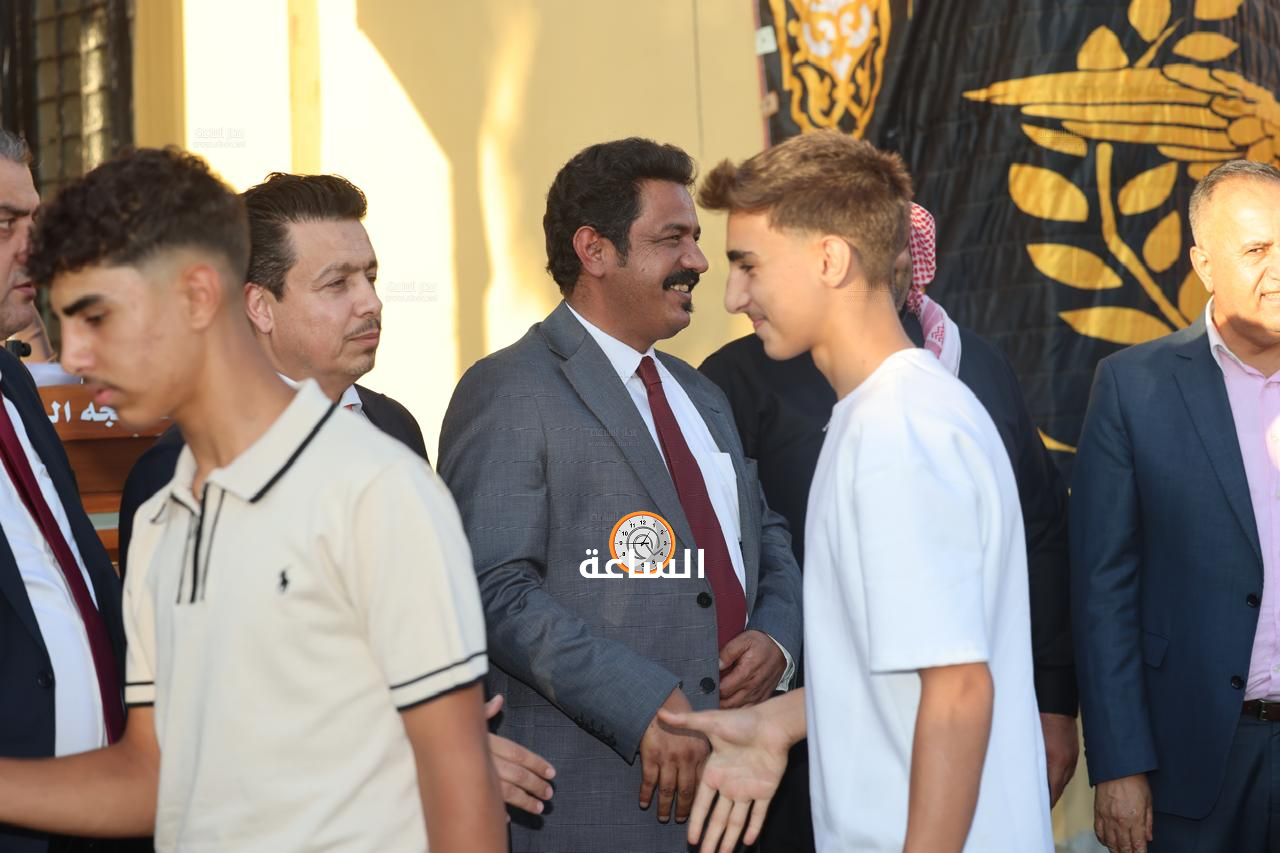 Madar Al-Saa Images 0.7864672250613808