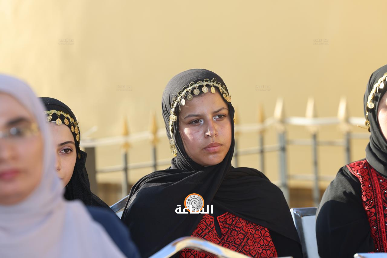 Madar Al-Saa Images 0.8082283184133204