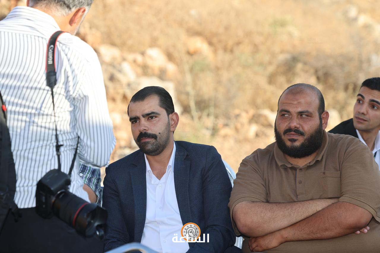 Madar Al-Saa Images 0.8700194956035578