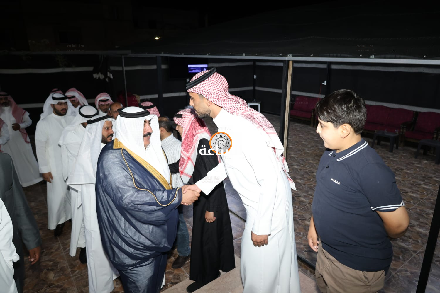 Madar Al-Saa Images 0.12344424487689454