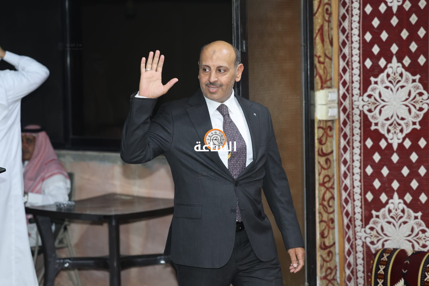 Madar Al-Saa Images 0.4799939322198885