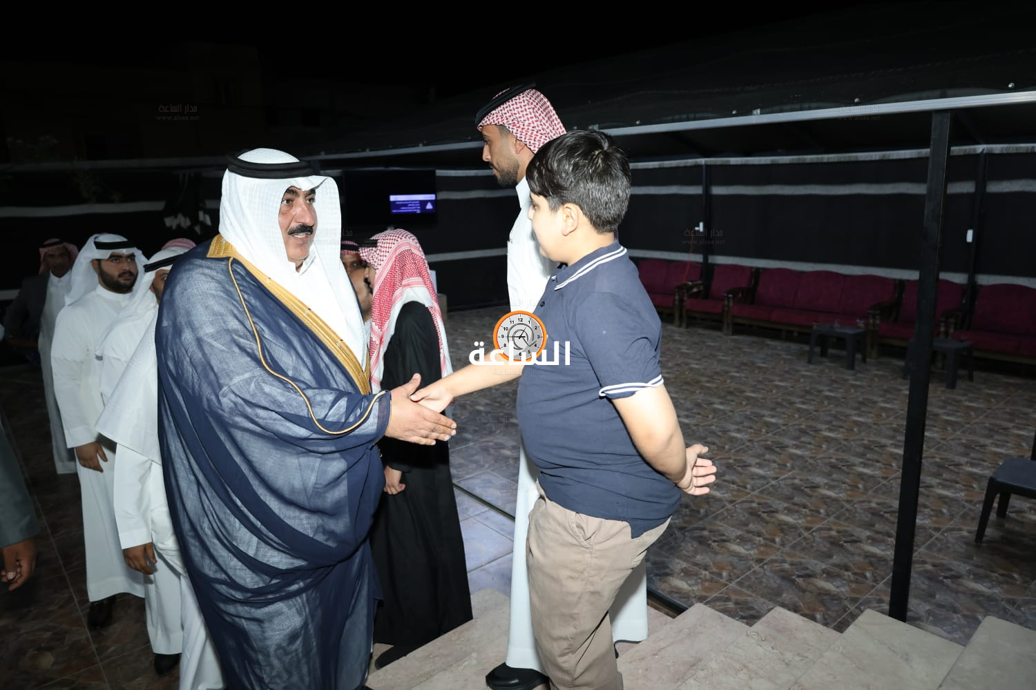 Madar Al-Saa Images 0.04243740130680318
