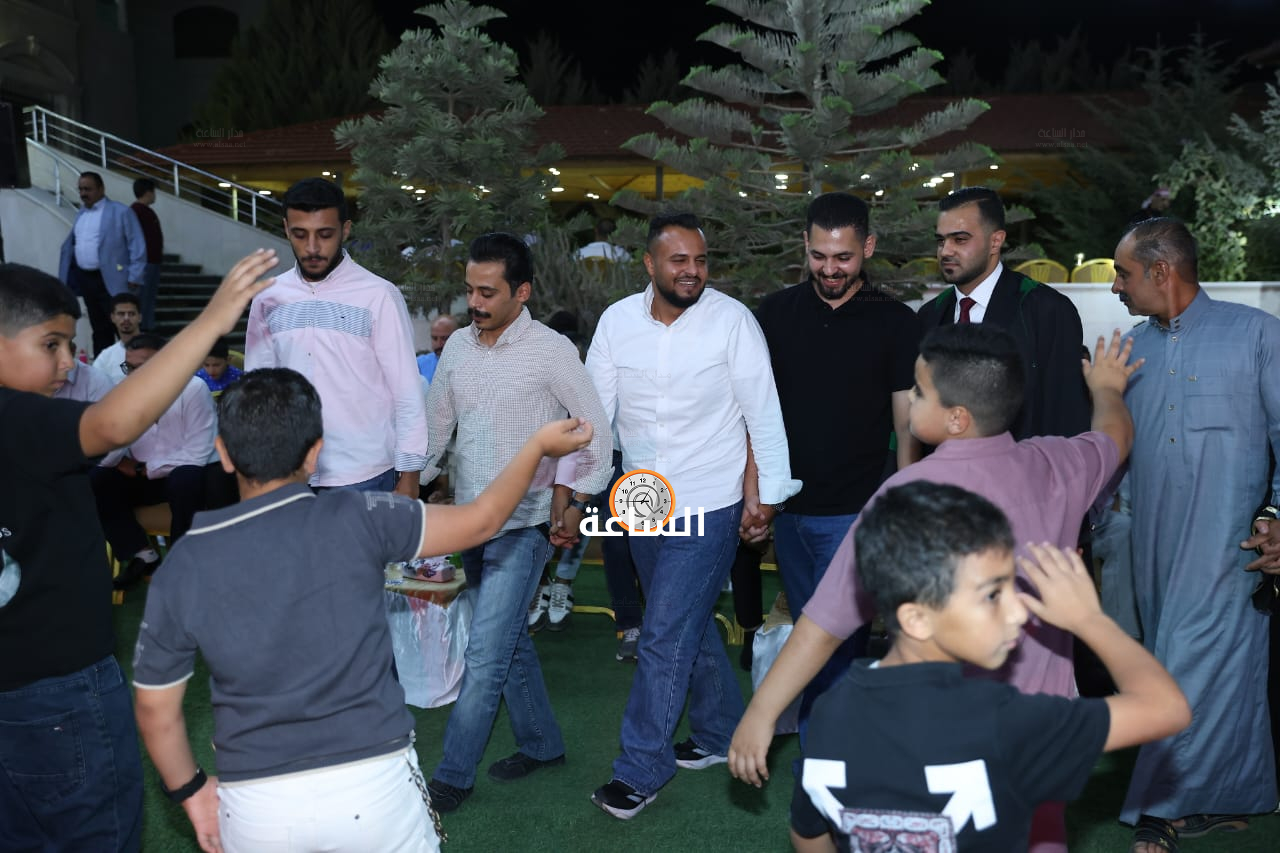 Madar Al-Saa Images 0.4041194168639216