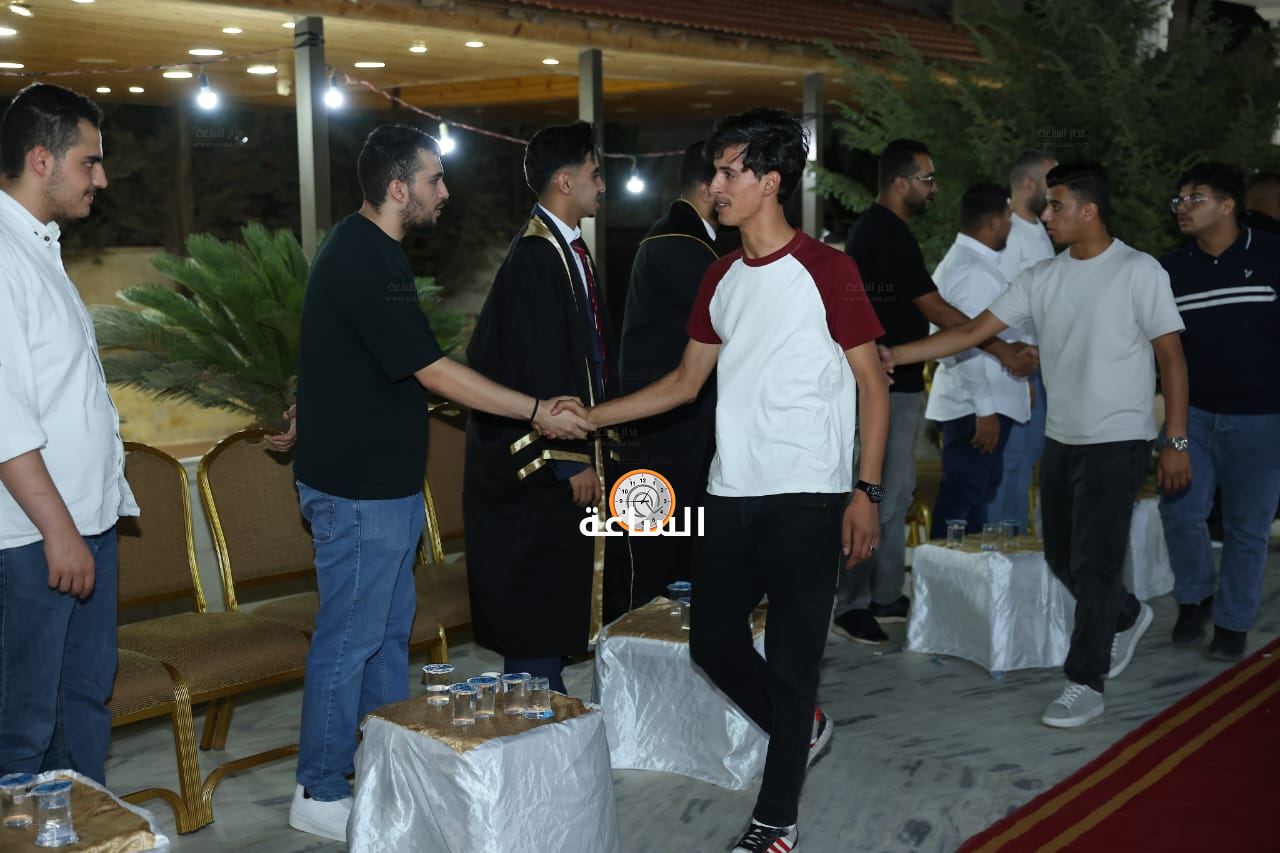 Madar Al-Saa Images 0.34889142041981314
