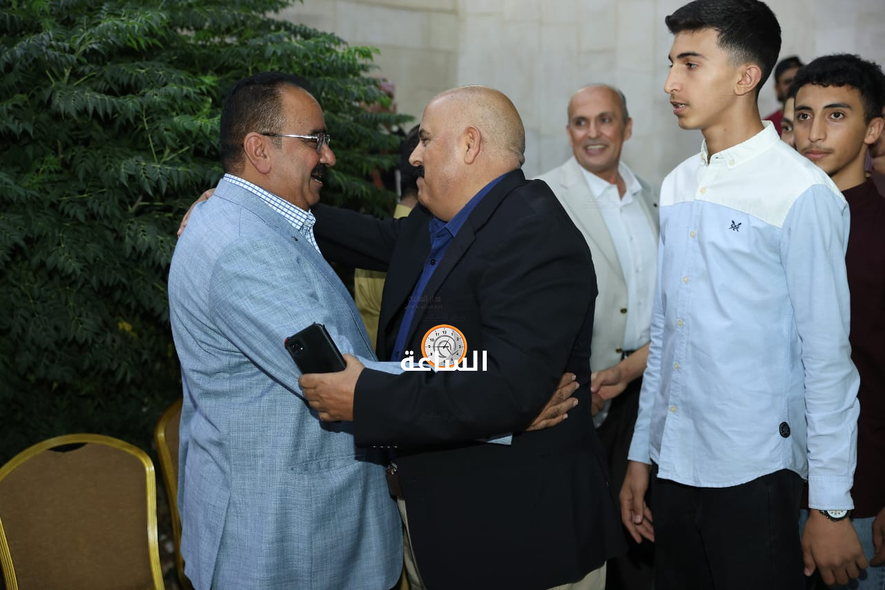 Madar Al-Saa Images 0.32297074612945287