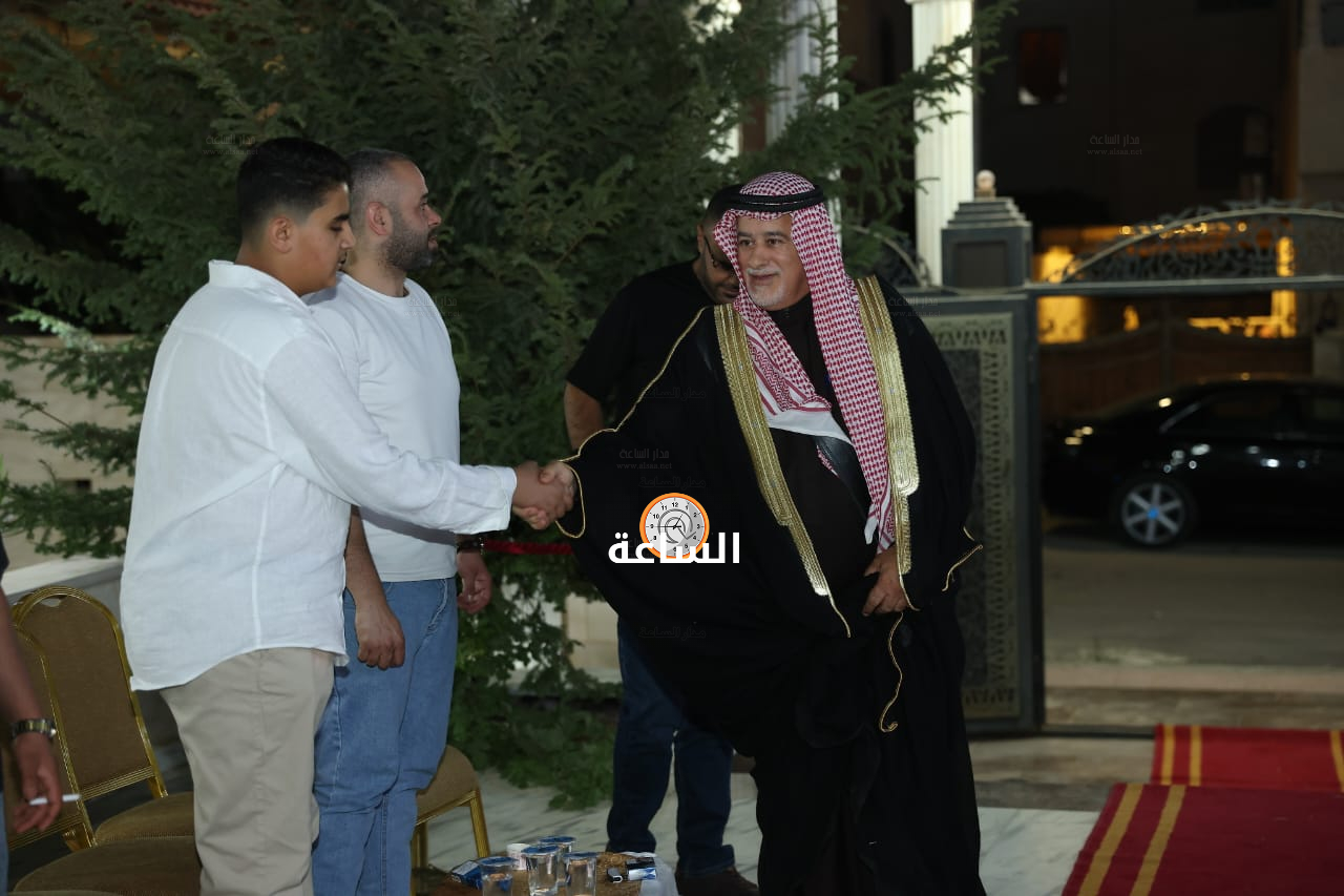 Madar Al-Saa Images 0.5834764944224171