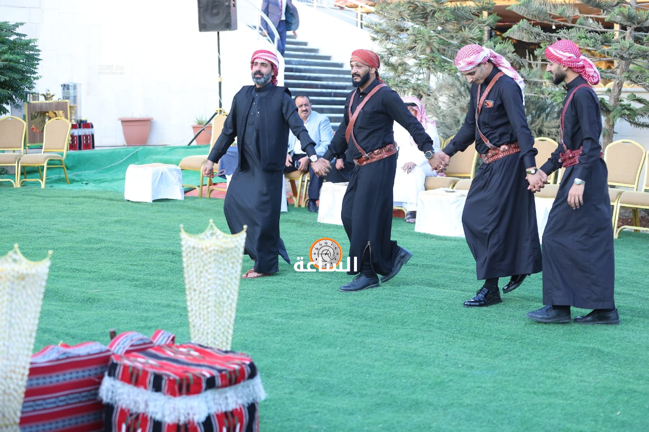 Madar Al-Saa Images 0.19875477623995375