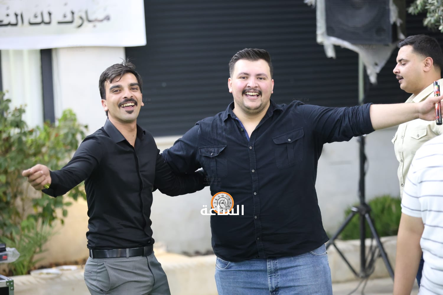 Madar Al-Saa Images 0.43345896837587194