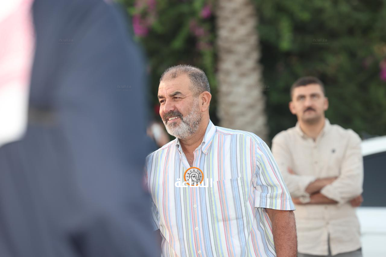 Madar Al-Saa Images 0.478872098913932