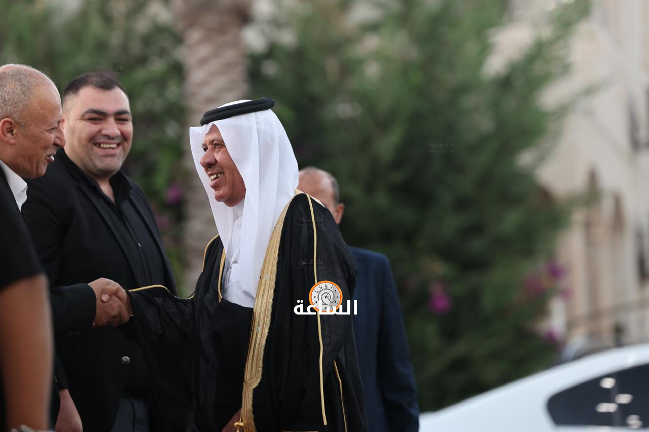 Madar Al-Saa Images 0.537554994043899