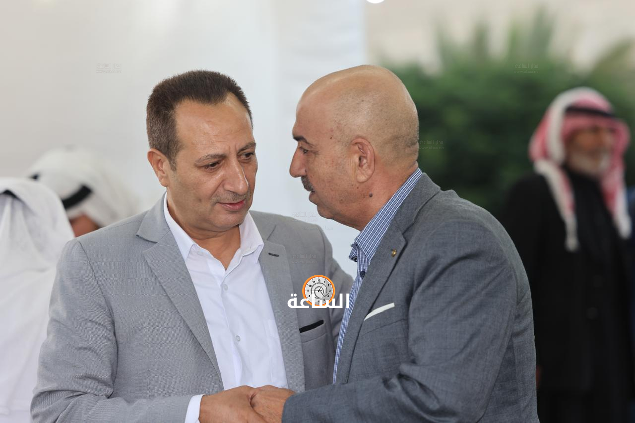 Madar Al-Saa Images 0.7700018141621958