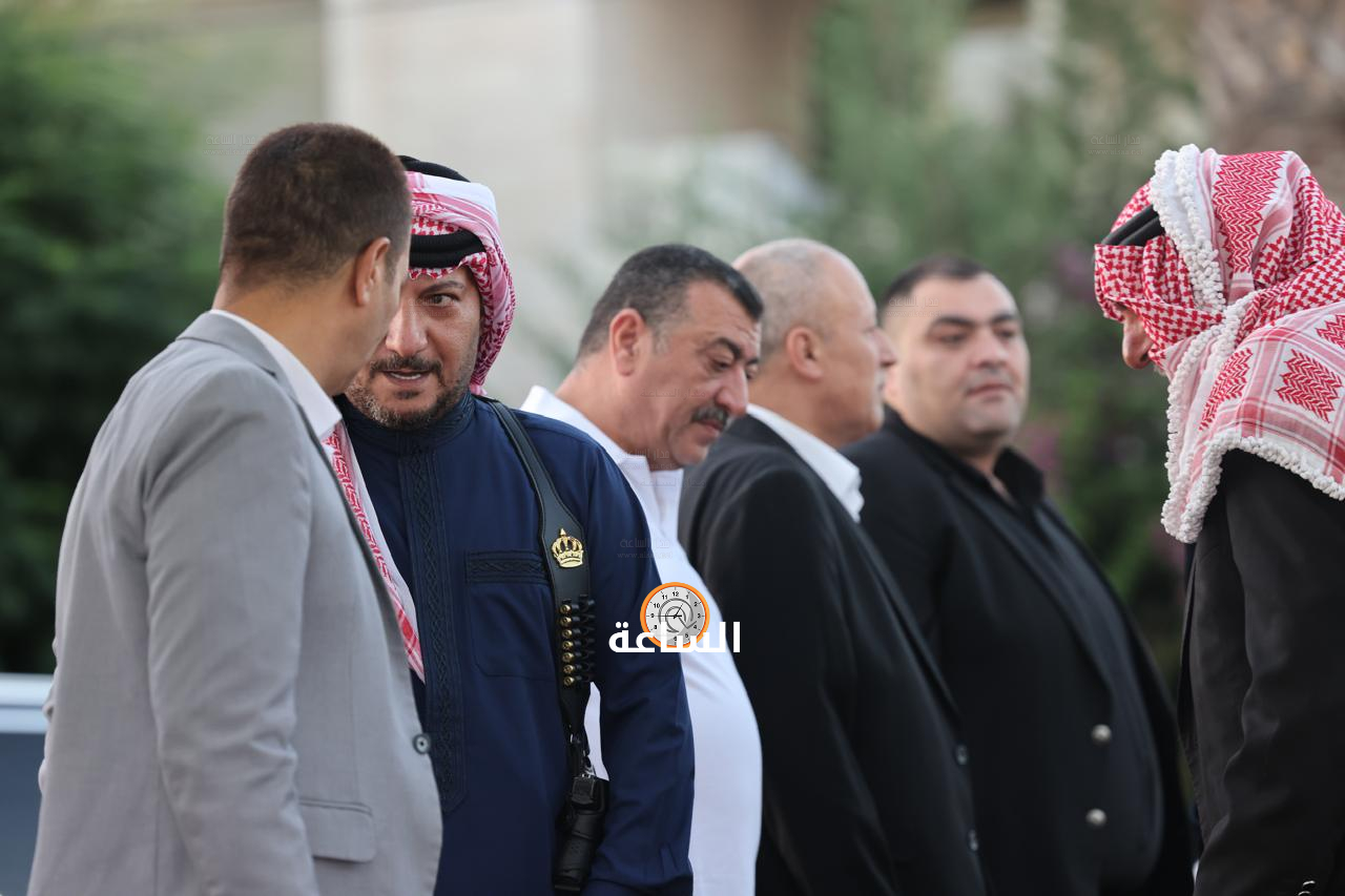 Madar Al-Saa Images 0.9950987350639872