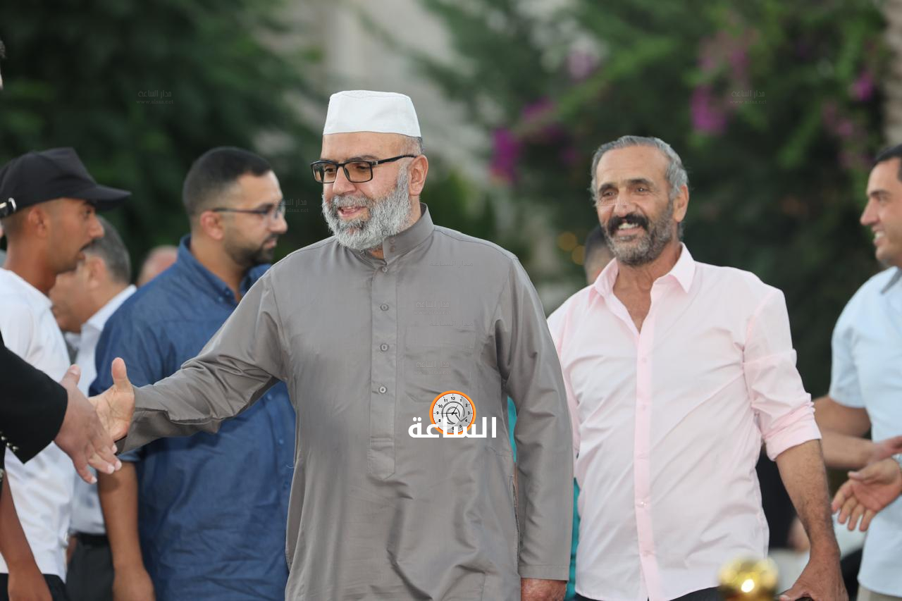 Madar Al-Saa Images 0.00726704269941858