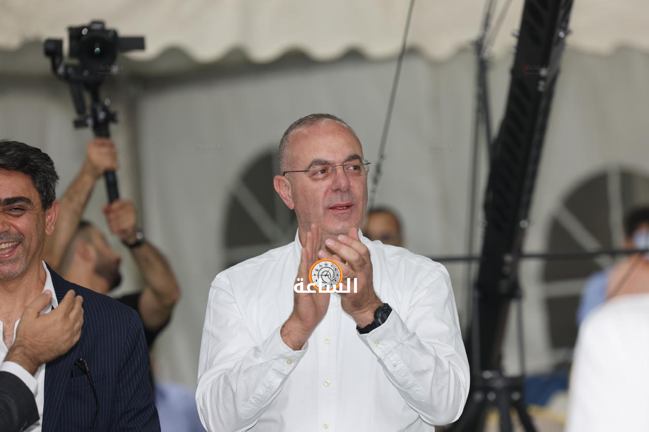 Madar Al-Saa Images 0.3313498857670898