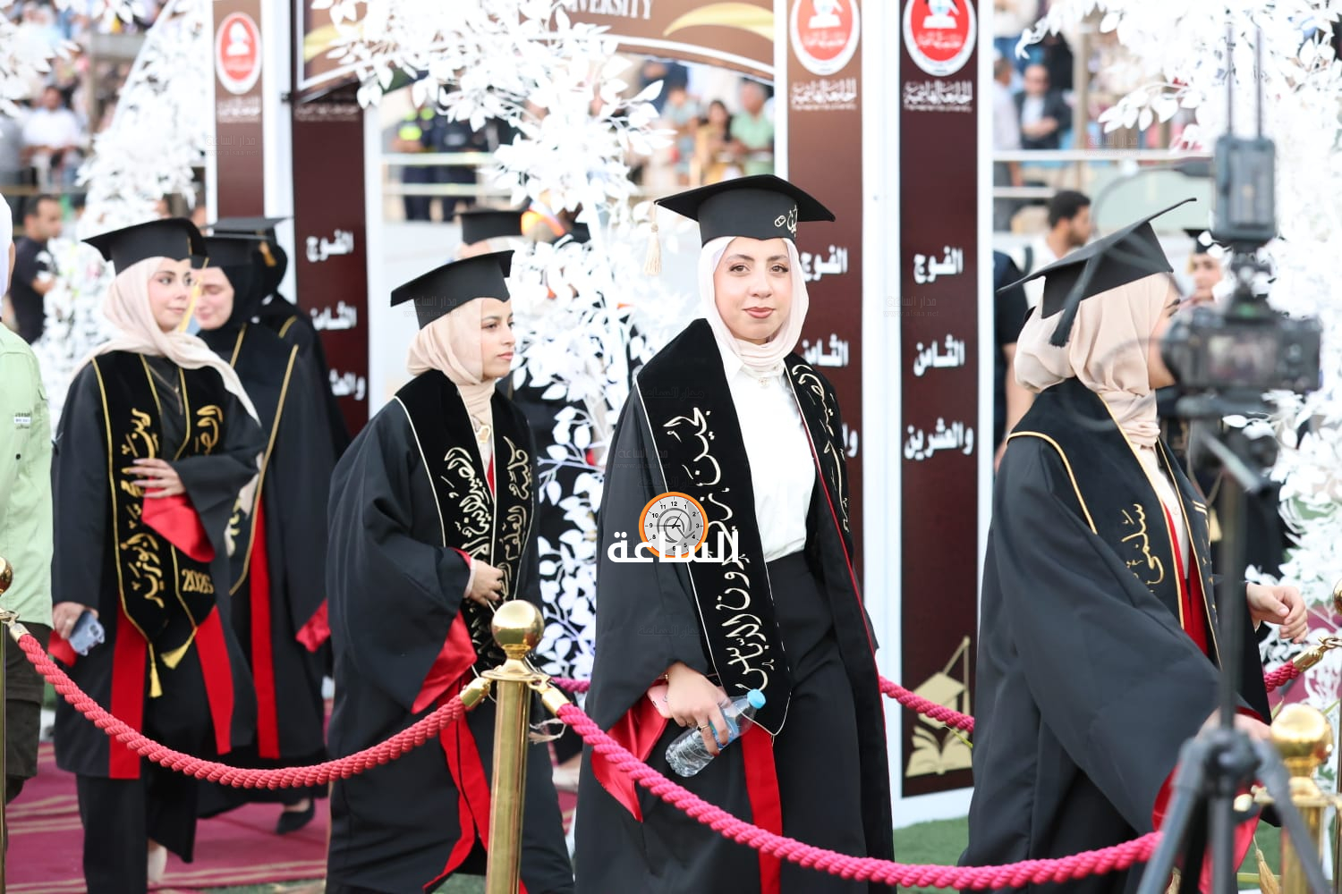 Madar Al-Saa Images 0.14795935394189397