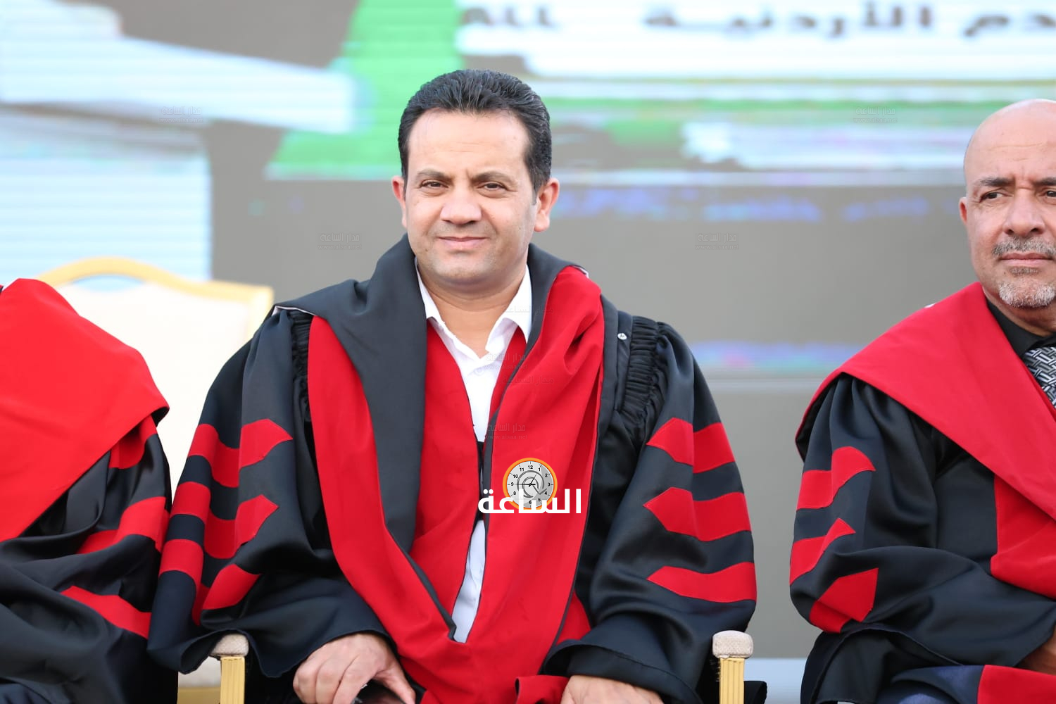Madar Al-Saa Images 0.8236048378550972