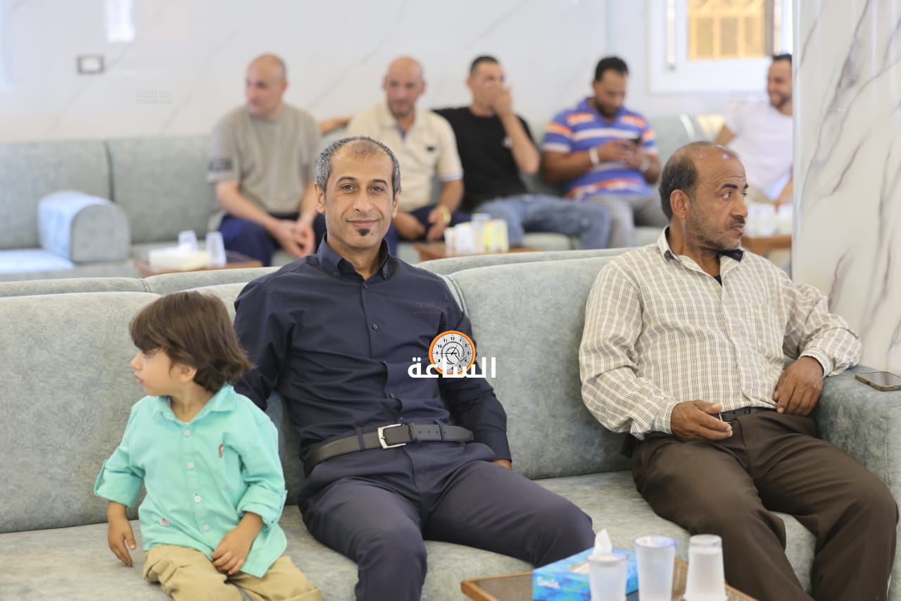 Madar Al-Saa Images 0.9572698512964934