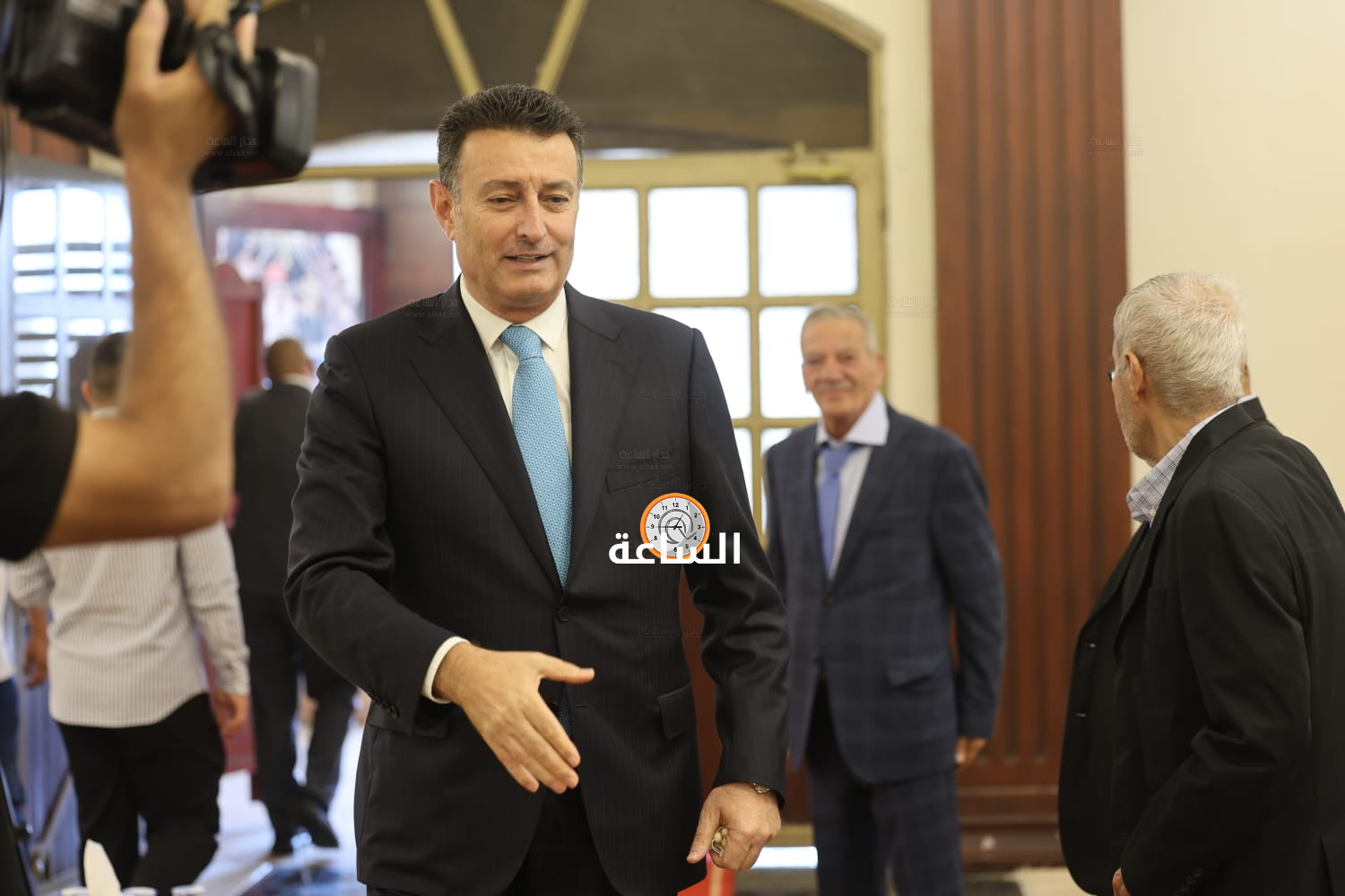 Madar Al-Saa Images 0.7212336780062057