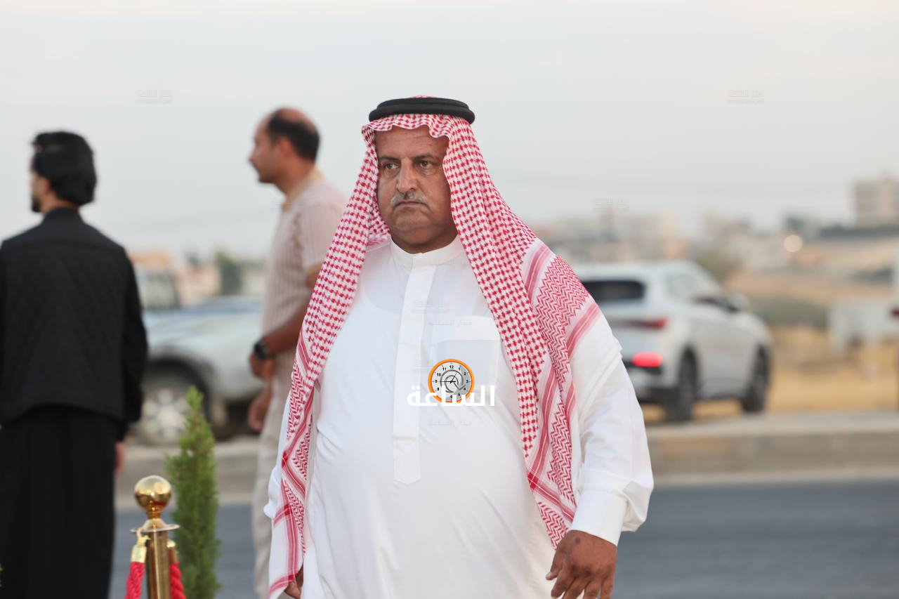 Madar Al-Saa Images 0.6104606762465642