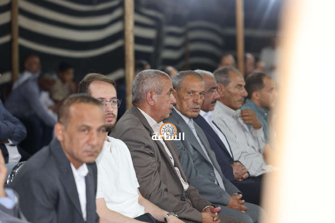 Madar Al-Saa Images 0.08123864644444379