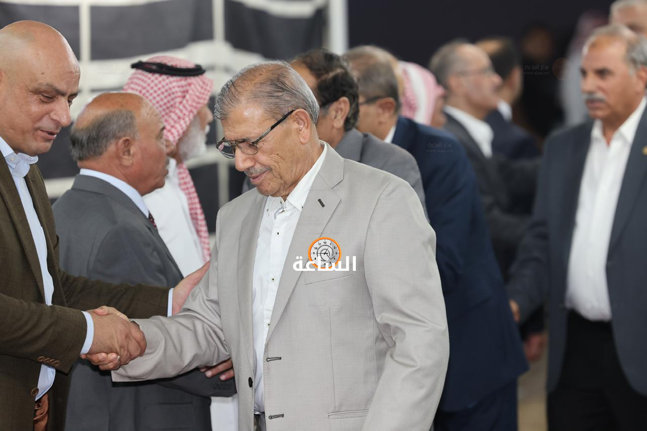 Madar Al-Saa Images 0.4843092594246565