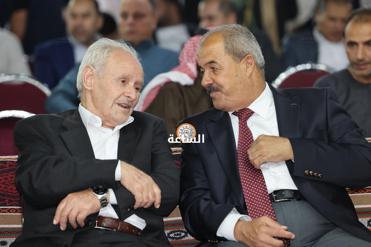 Madar Al-Saa Images 0.2567525537421541