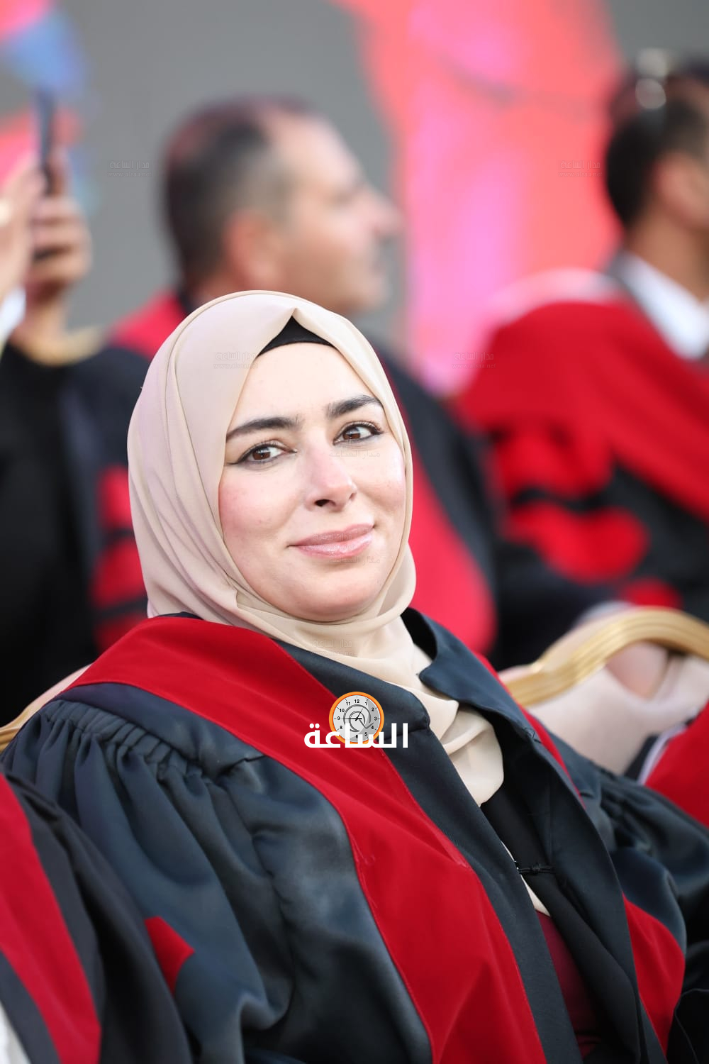 Madar Al-Saa Images 0.6366742937720348