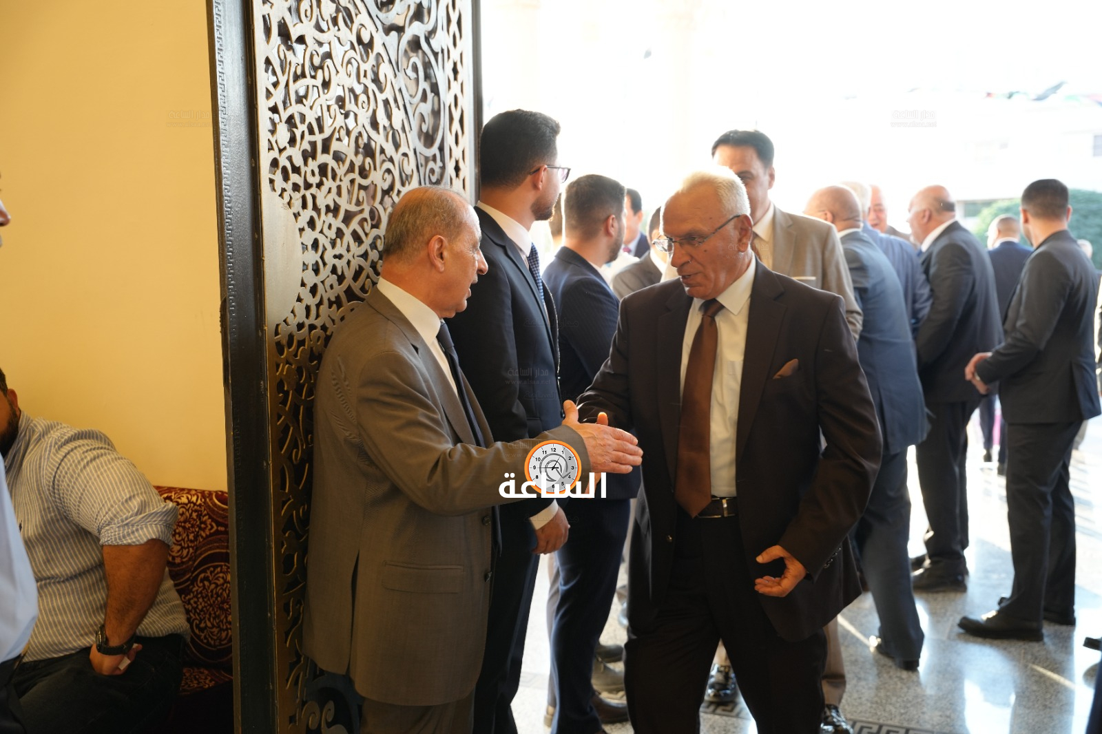 Madar Al-Saa Images 0.7192833824120697