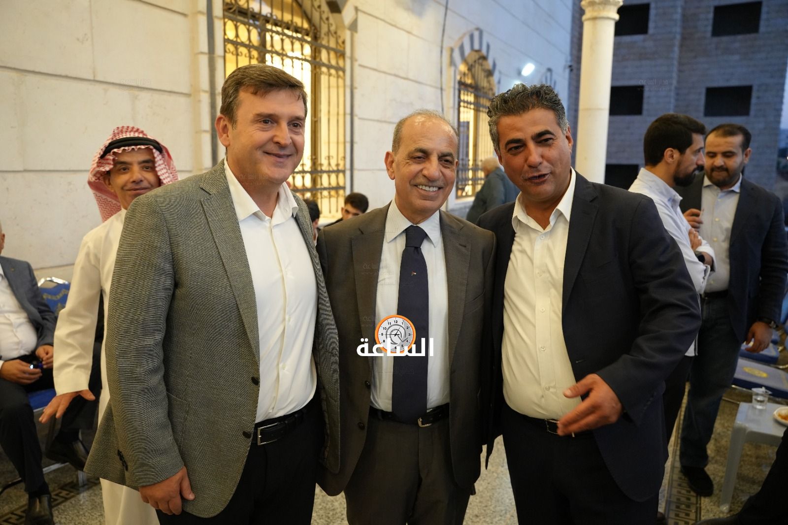 Madar Al-Saa Images 0.5648294777384862