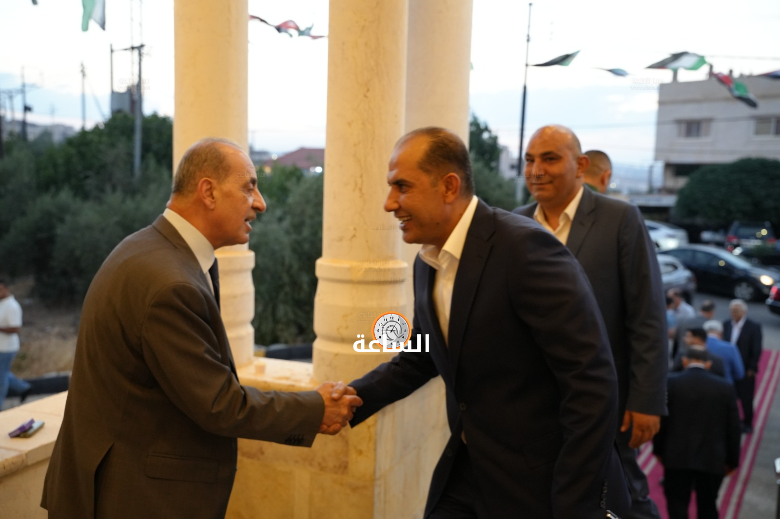 Madar Al-Saa Images 0.6097180535994722
