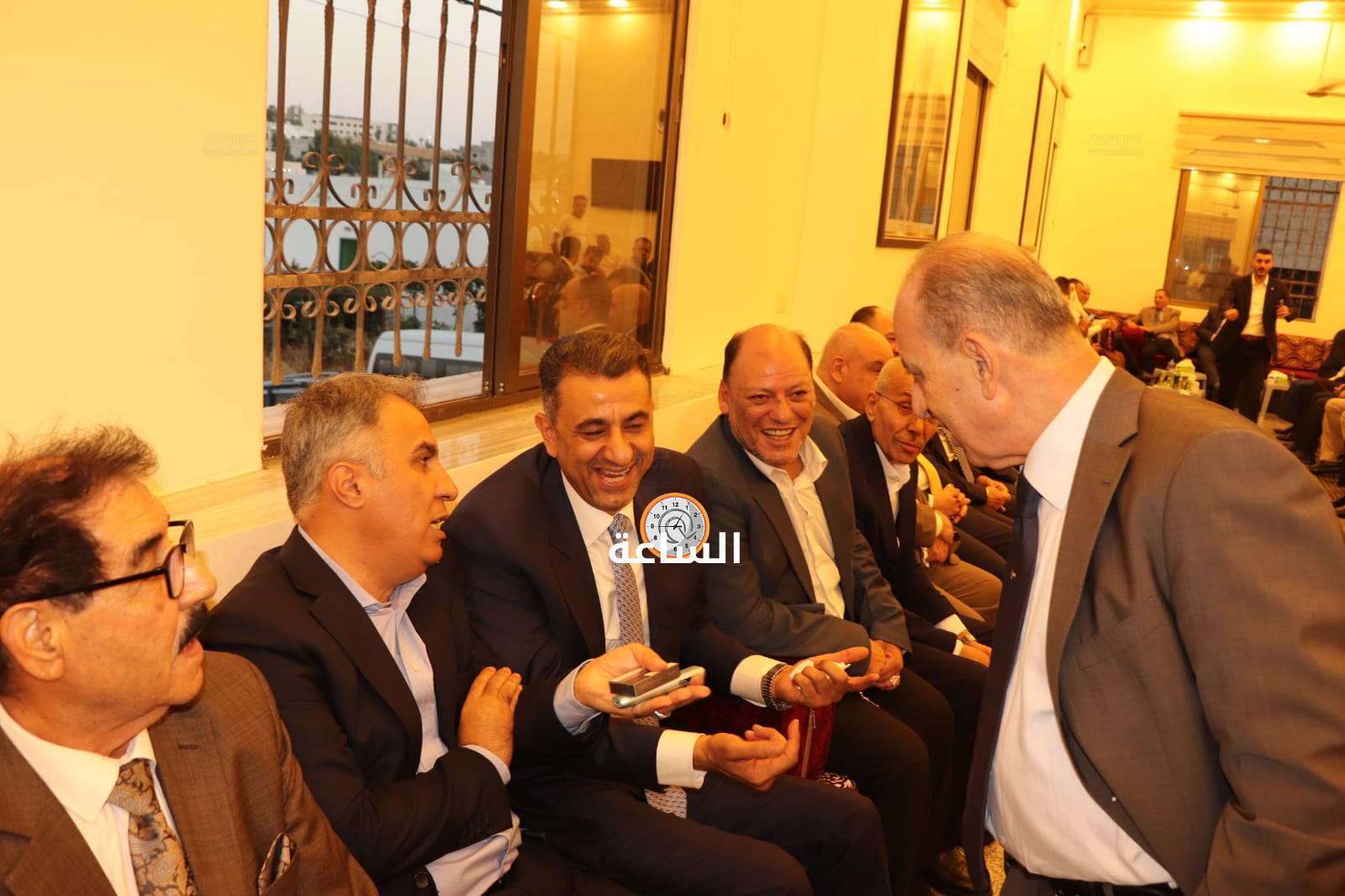 Madar Al-Saa Images 0.16712973361457661