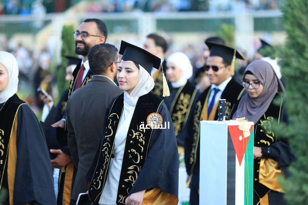 Madar Al-Saa Images 0.3677724578661441