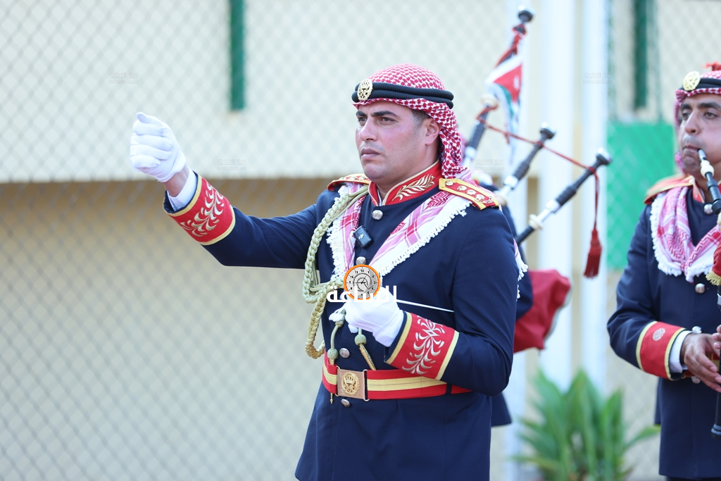 Madar Al-Saa Images 0.975105941876163