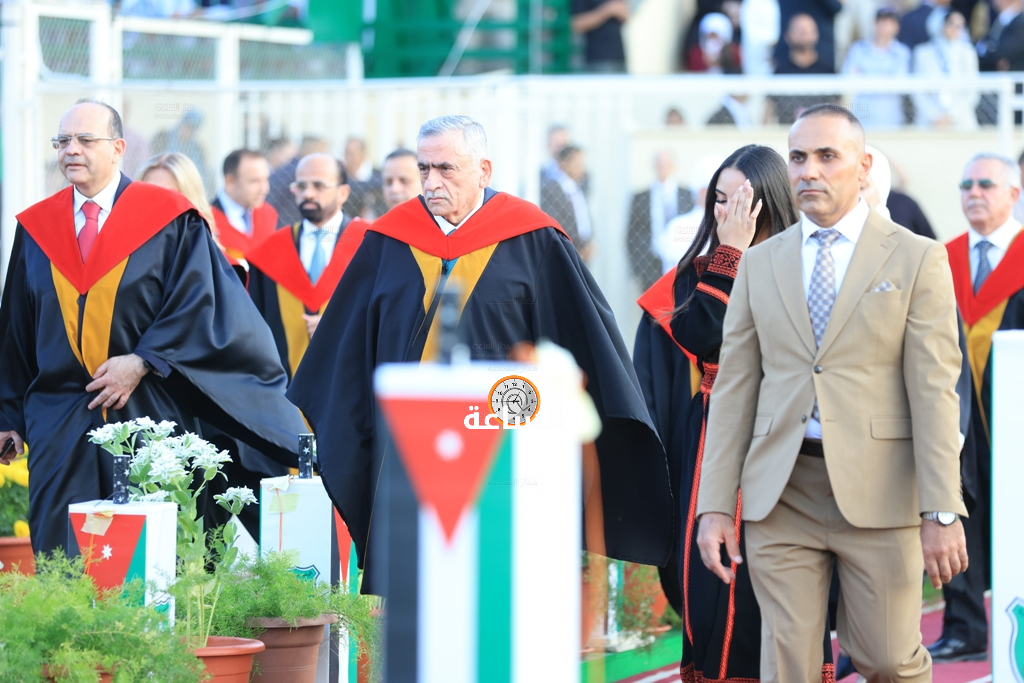 Madar Al-Saa Images 0.6820041533898145
