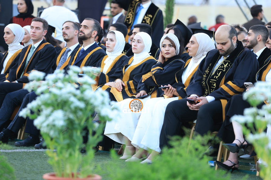 Madar Al-Saa Images 0.11484850420160231