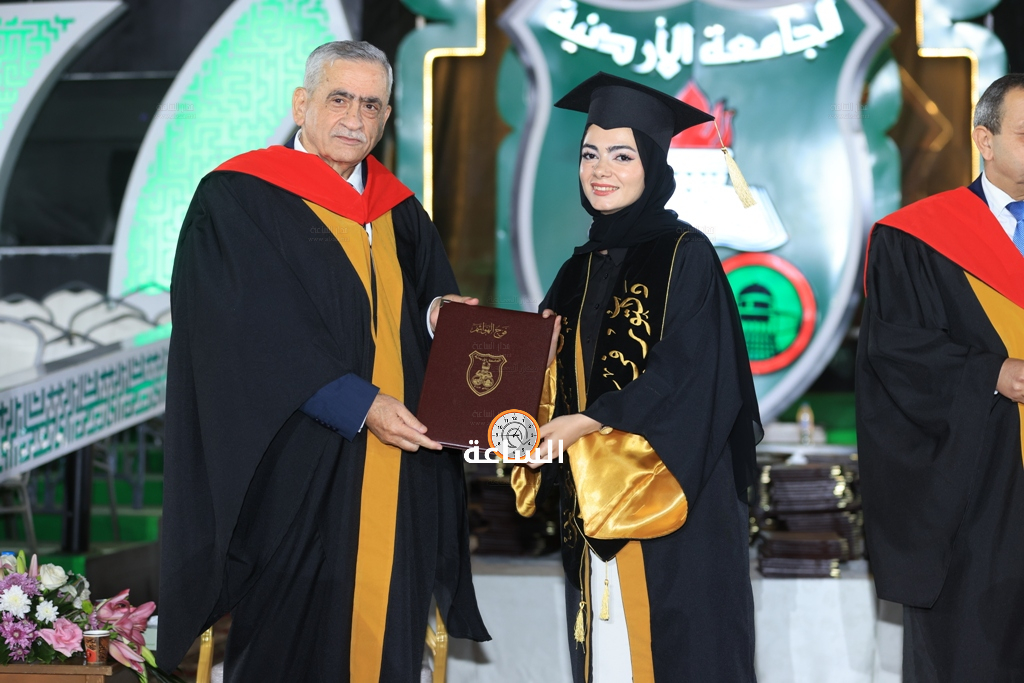 Madar Al-Saa Images 0.4404322231804598
