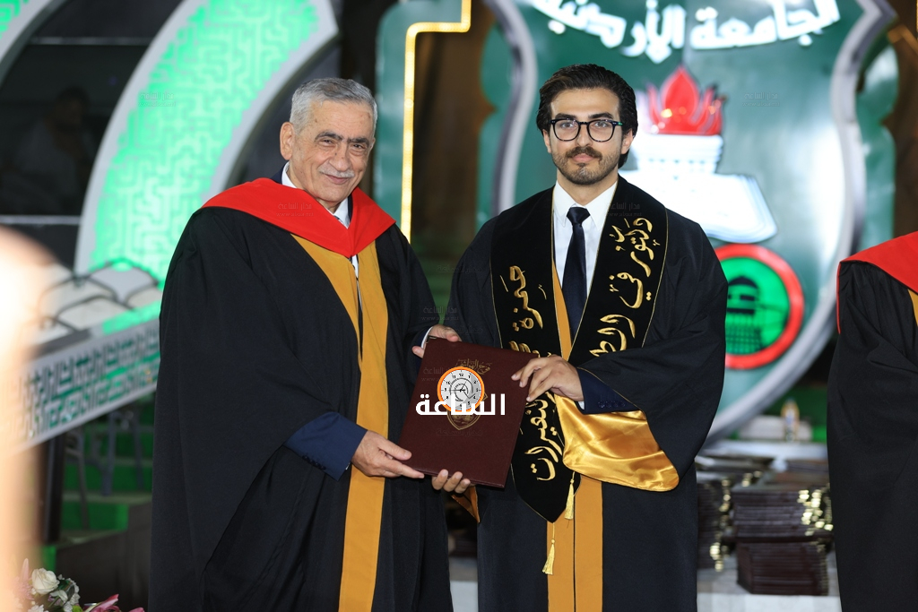 Madar Al-Saa Images 0.4635827870883309